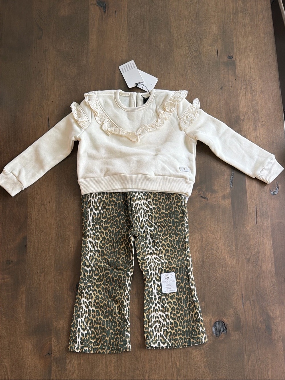 NEW 7 For All Mankind Cream Ruffle Sweatshirt with Leopard Flare Pants